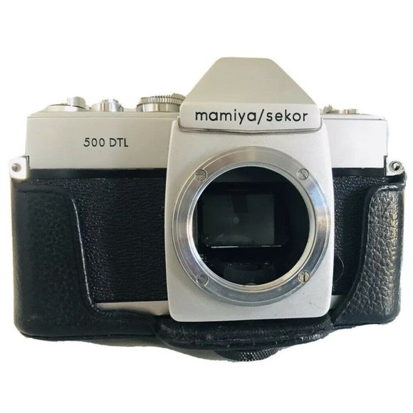 MAMIYA 500DTL CAMERA + MINOLTA  AF 50mm 1:1.7 LENS + Case + MANUAL VTG AS IS - Picture 2 of 12